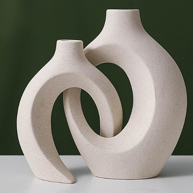 White Ceramic Intertwined Vase Set